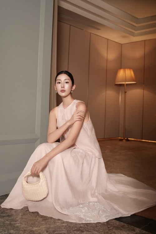 Sixdo Pink Organza Flared Skirt